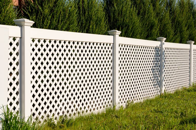 Pvc Lattice Fence Installation in Kansas City, MO