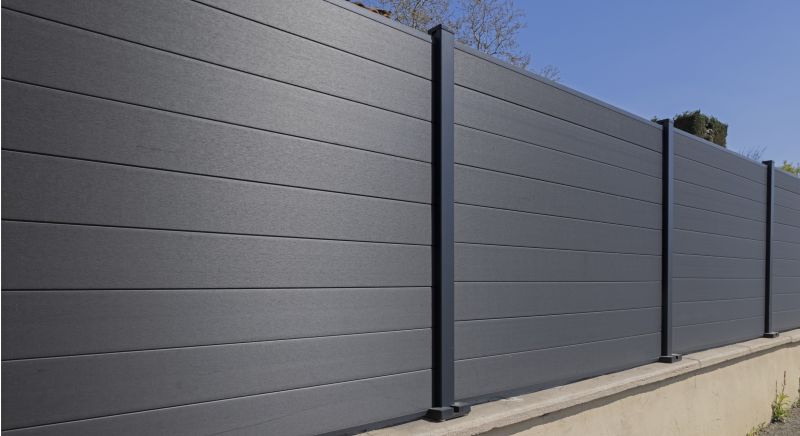 Aluminum Fence Construction in Pearland, TX